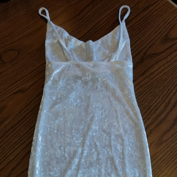 Dress - Picture 2 of 2